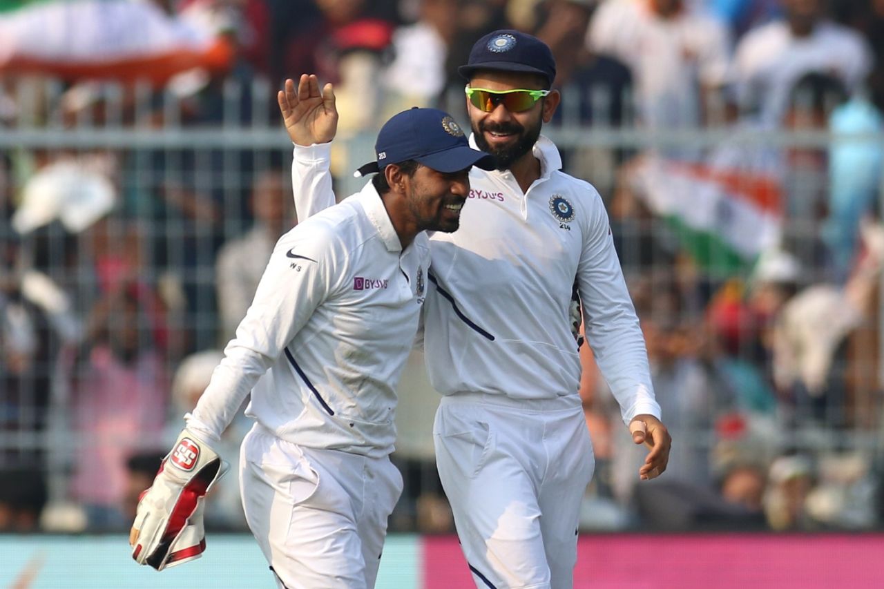 Virat Kohli congratulates Wriddhiman Saha on his brilliant catch to dismiss Mahmudullah, India v Bangladesh, 2nd Test, 1st day, Kolkata, November 22, 2019