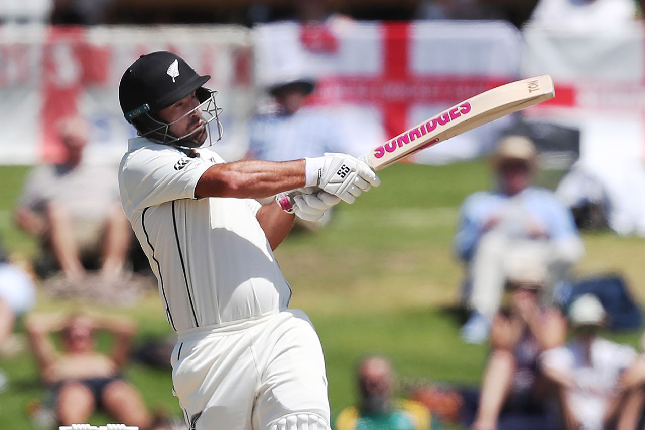 Colin de Grandhomme pulls with conviction, New Zealand v England, 1st Test, Mount Maunganui, 3rd day, November 23, 2019