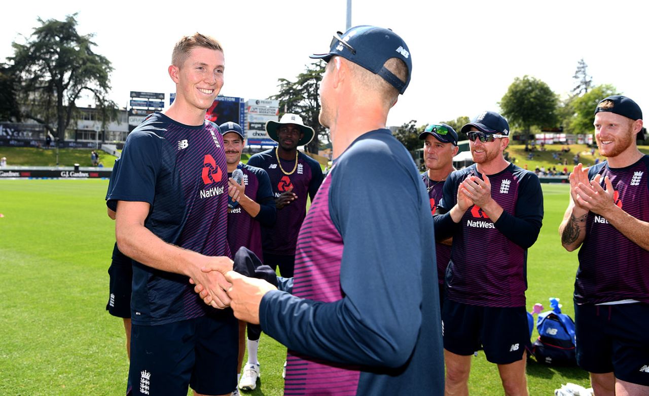 Zak Crawley is presented with his Test cap by team-mate Joe Denly, New Zealand v England, 2nd Test, Hamilton, November 29, 2019