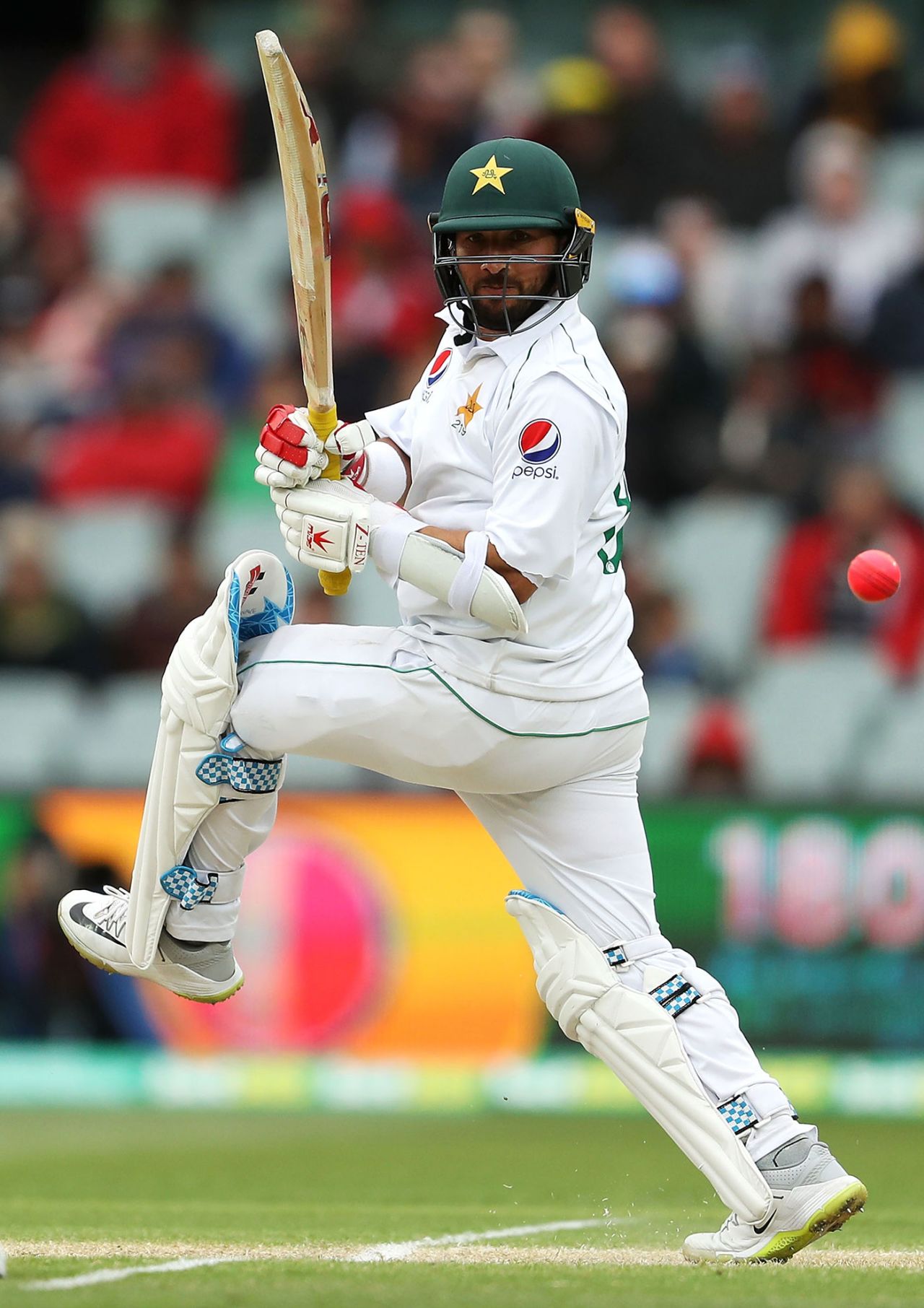 Yasir Shah whips one off his hip, Australia v Pakistan, 2nd Test, Adelaide, day 3, December 1, 2019