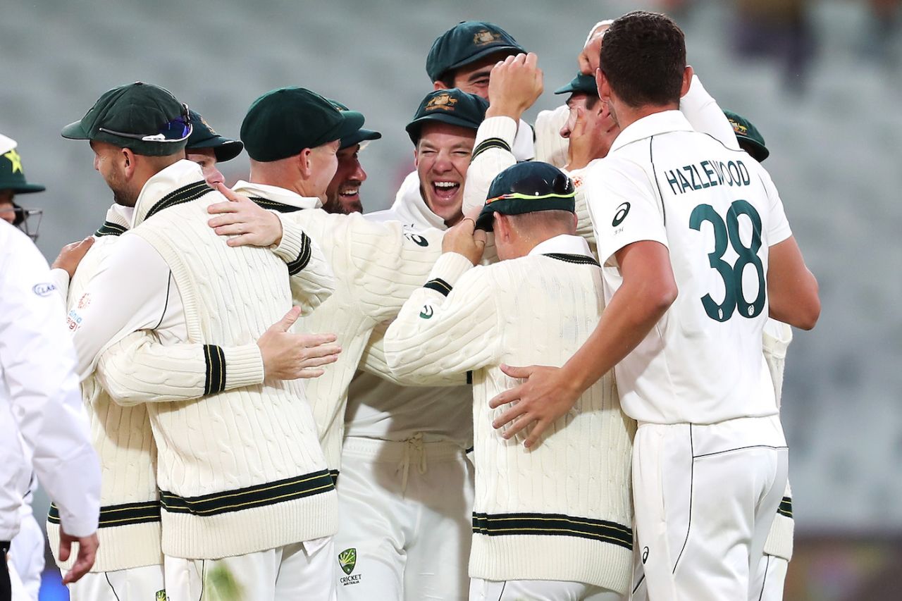 Australia celebrate taking the final wicket, Australia v Pakistan, 2nd Test, Day 4, Adelaide, December 2, 2019