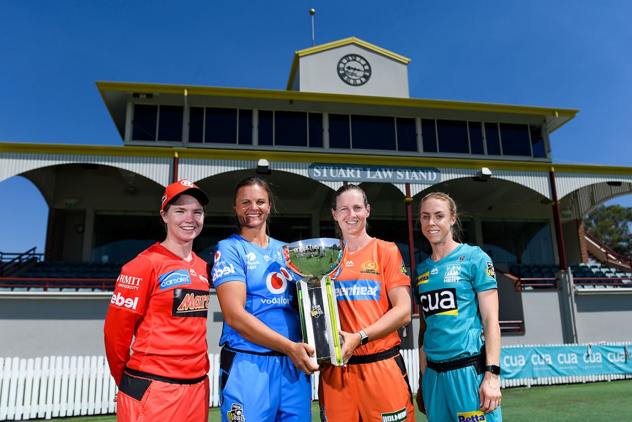 Eyes on the prize: Jess Duffin, Suzie Bates, Meg Lanning and Kirby Short with the WBBL trophy, Allan Border Field, December 6, 2019