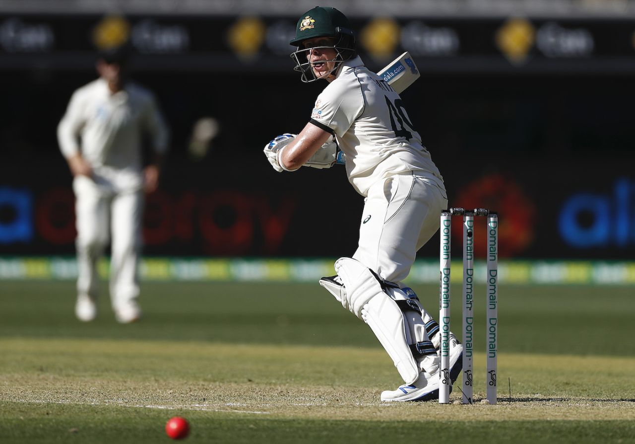 Steven Smith glances fine, Australia v New Zealand, 1st Test, Day 1, Perth, December 12, 2019