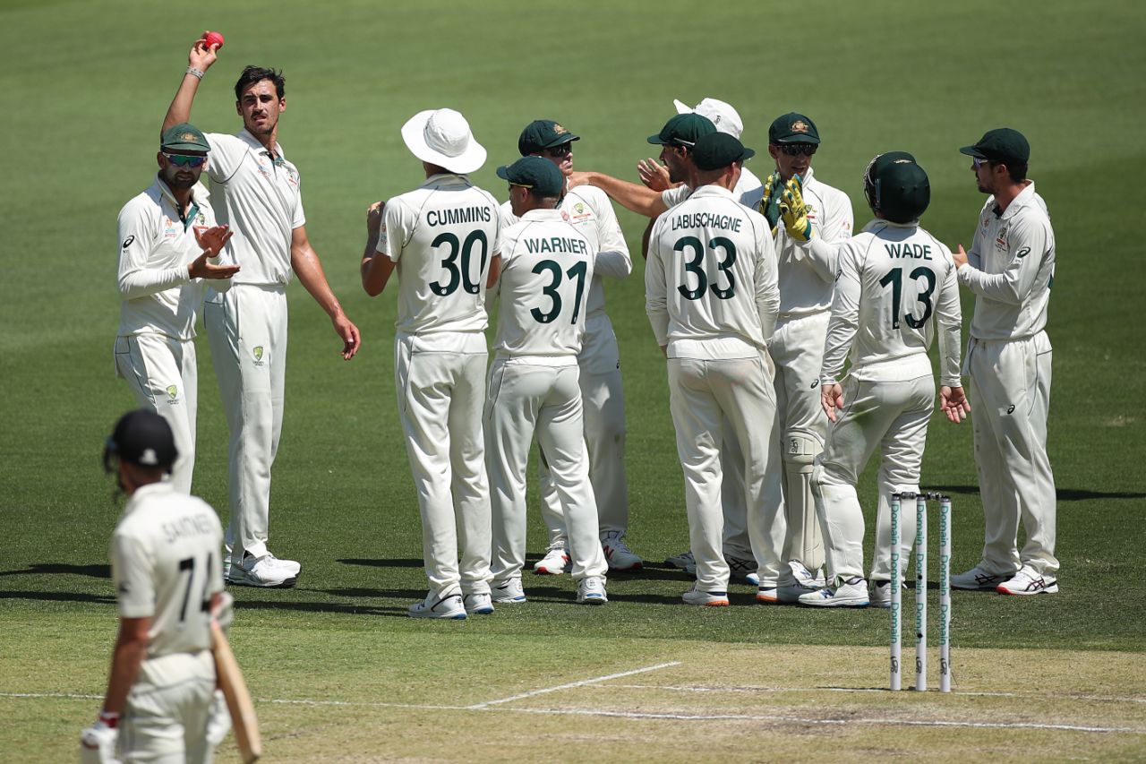 Another day, another five-for for Mitchell Starc, Australia v New Zealand, 1st Test, Perth, 3rd day, December 14, 2019