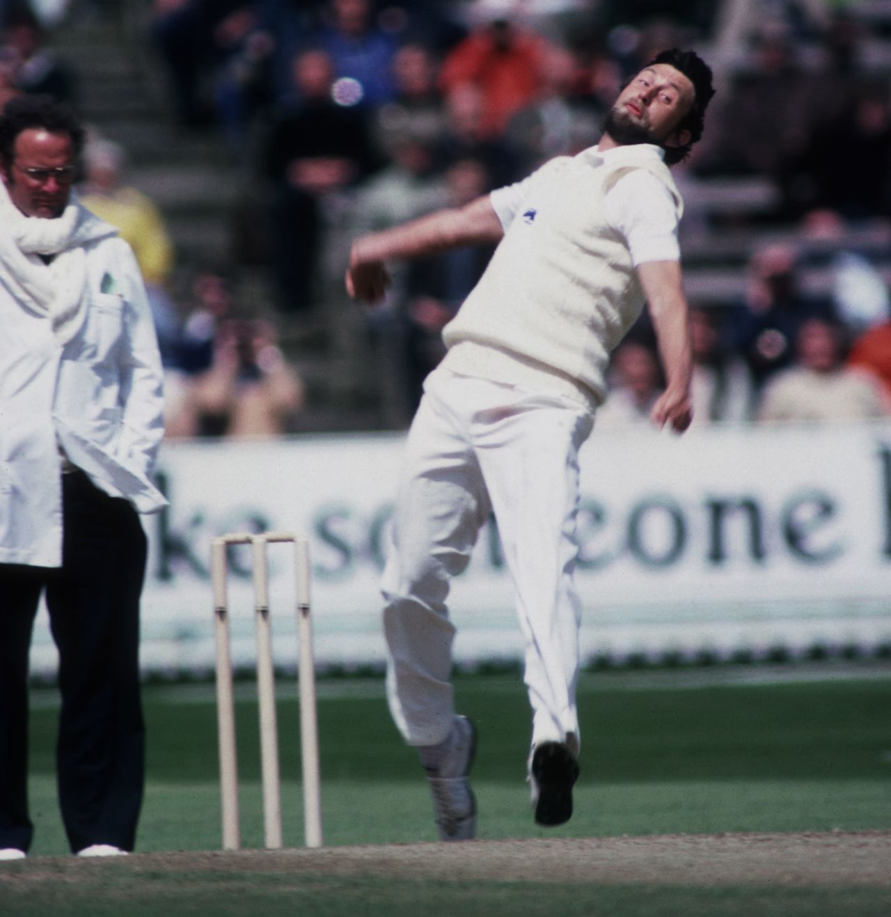 England's Mike Hendrick bowls, Edgbaston, 1981