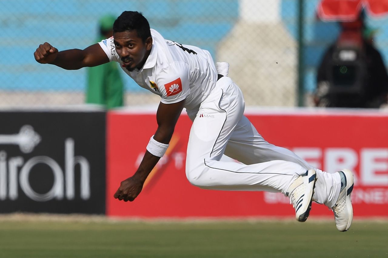 Vishwa Fernando lets fly, Pakistan v Sri Lanka, 2nd Test, Karachi, day 1, December 19, 2019