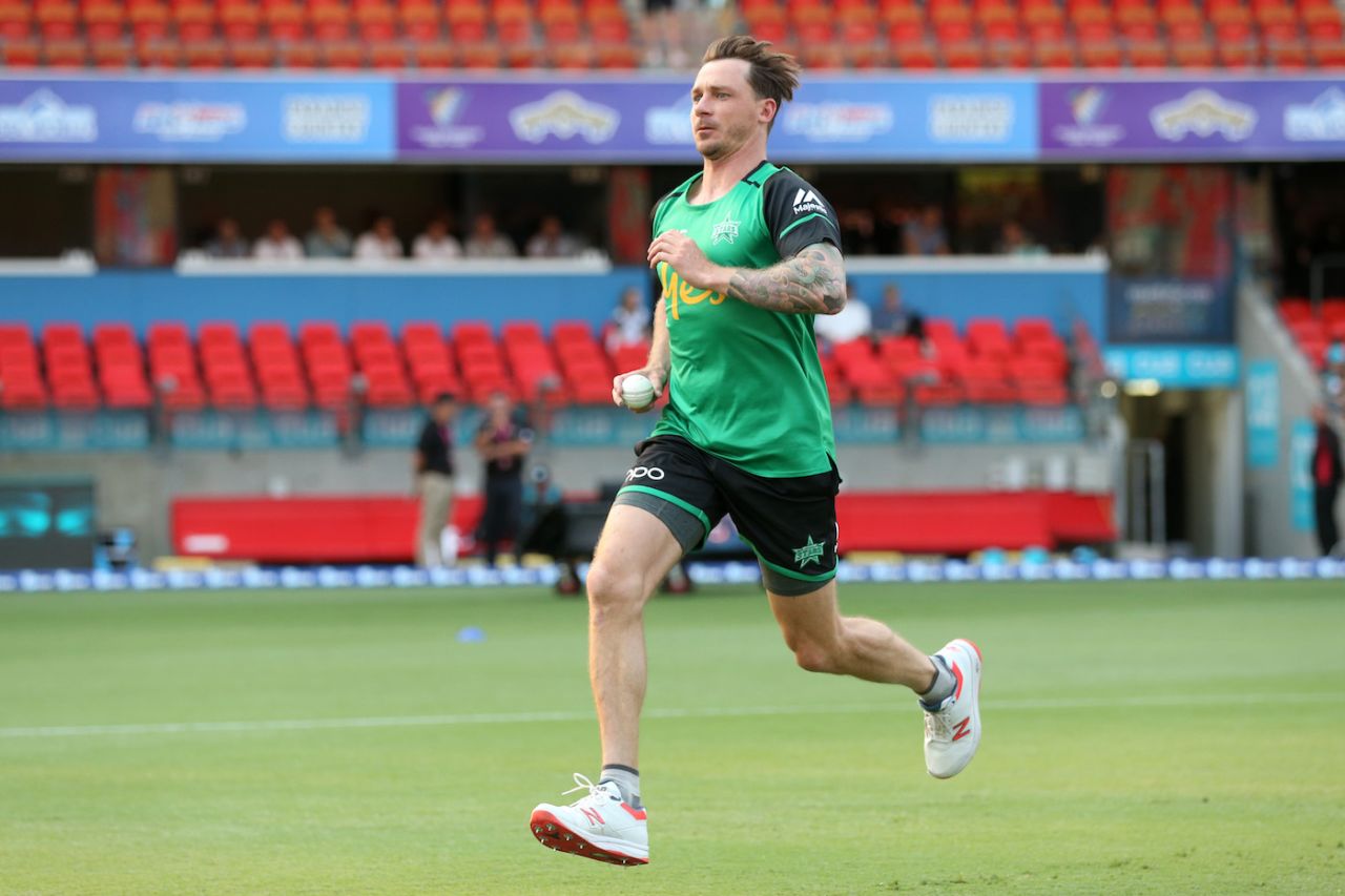 Dale Steyn bowled in the Melbourne Stars nets but had injury issues, Brisbane Heat v Melbourne Stars, BBL 2019-20, Carrara, December 20, 2019 