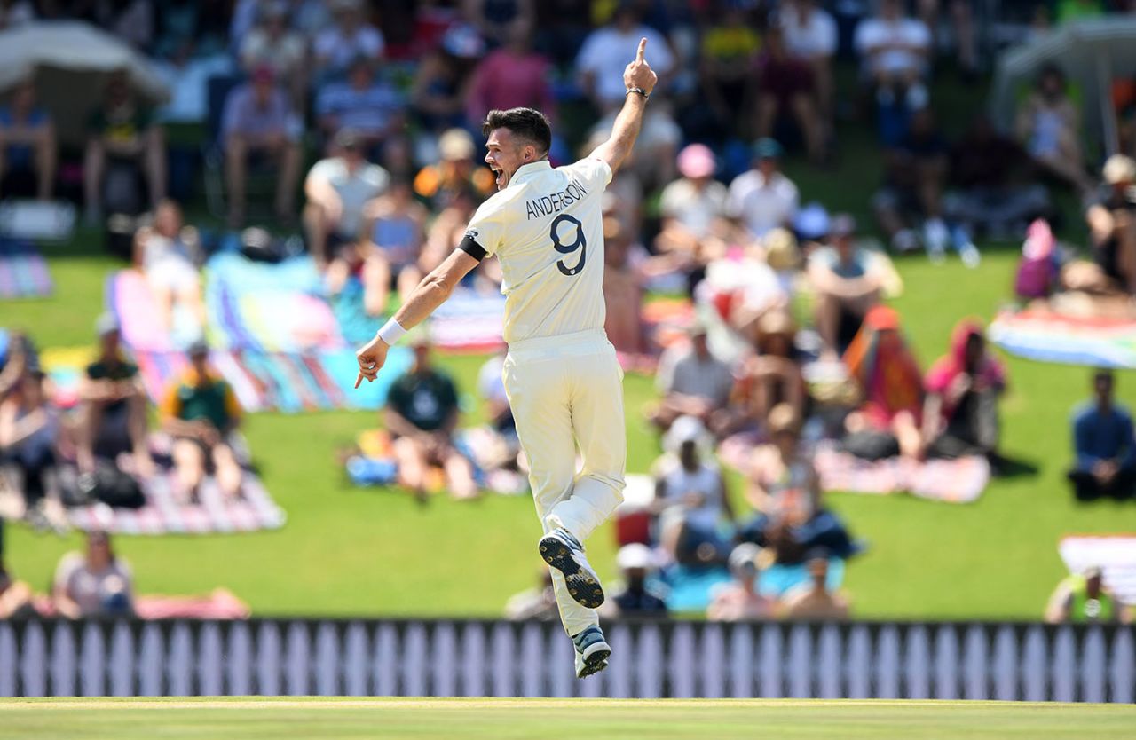 James Anderson claimed a wicket with the first ball of the match, South Africa v England, 1st Test, Centurion, 1st day, December 26, 2019