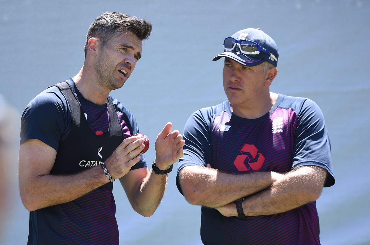 James Anderson in discussion with Chris Silverwood, England training, Newlands, January 1, 2020