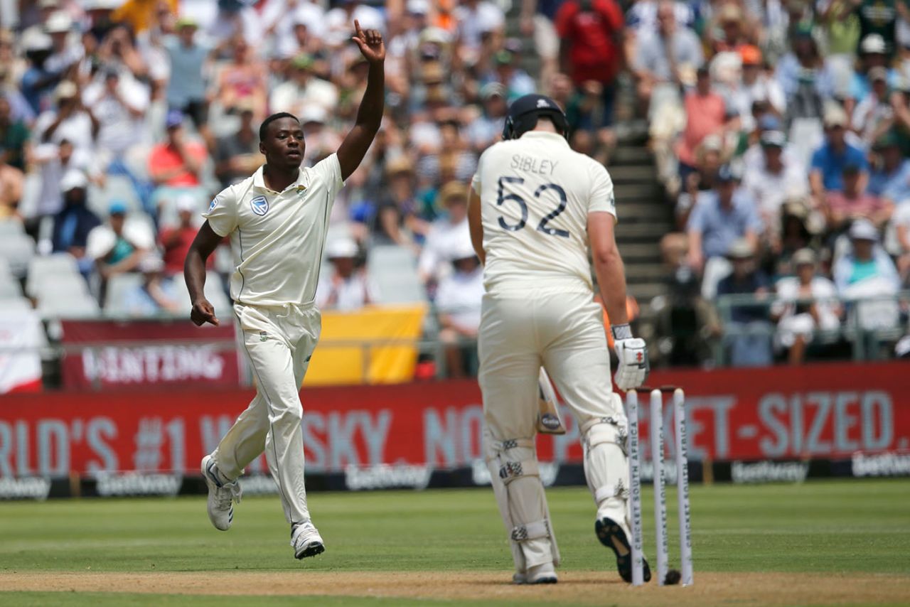 Kagiso Rabada made the breakthrough, South Africa v England, 2nd Test, Cape Town, 1st day, January 3, 2020
