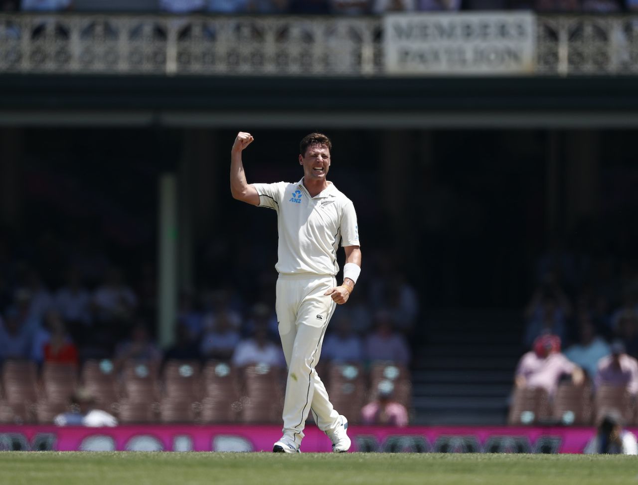 Matt Henry celebrates a wicket, Australia v New Zealand, 3rd Test, Sydney, 2nd day, January 4, 2020