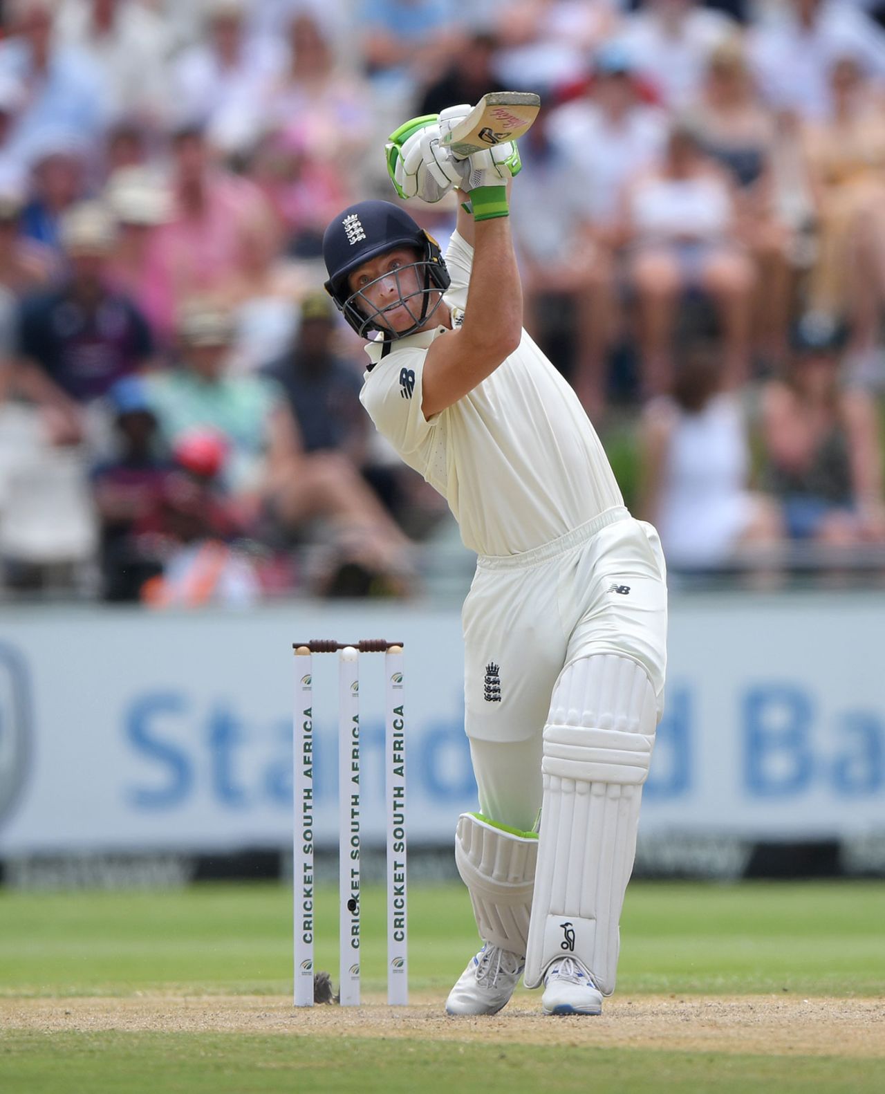 Jos Buttler drives over long-off, South Africa v England, 2nd Test, Cape Town, 4th day, January 6, 2020