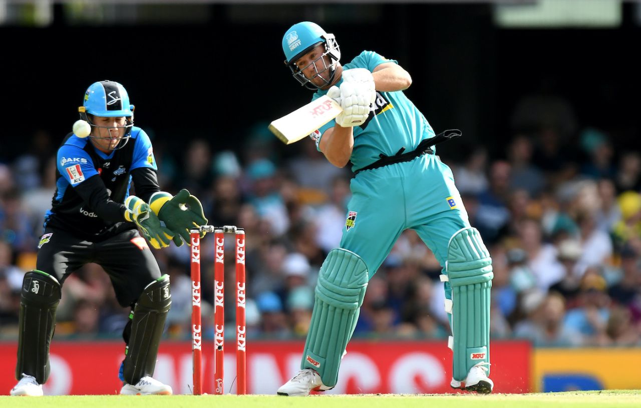 AB de Villiers thumps a boundary over cover, Brisbane Heat v Adelaide Strikers, BBL 09, Brisbane, January 14, 2020