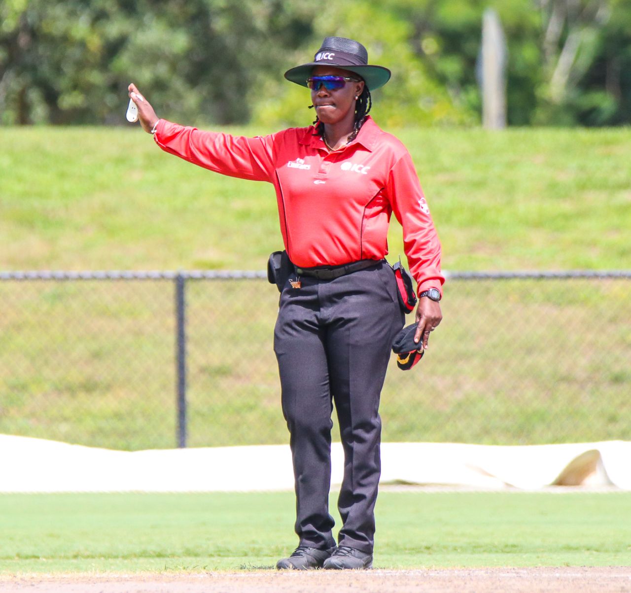 Umpire Jacqueline Williams signals a no ball while standing in her first men's ODI series, USA v Papua New Guinea, Cricket World Cup League Two tri-series, Lauderhill, September 19, 2019
