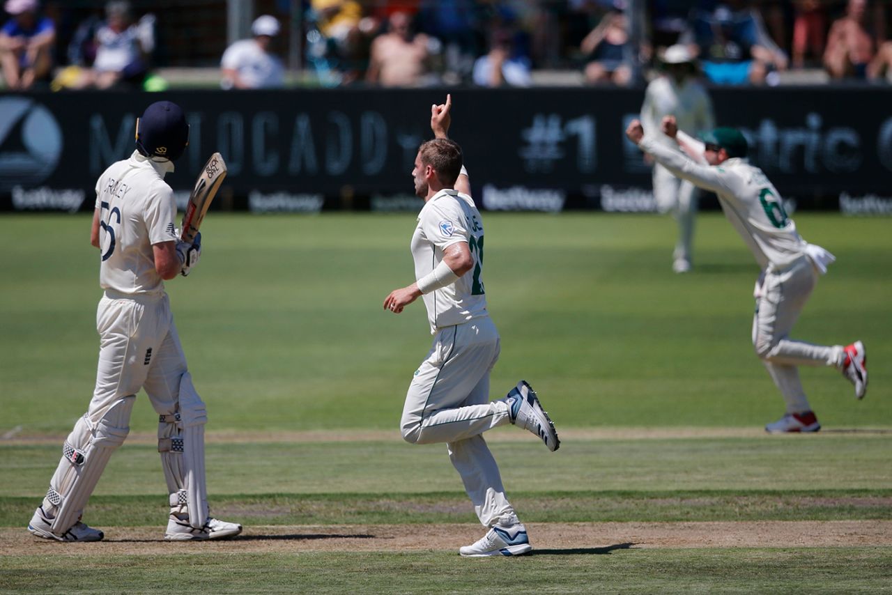 Anrich Nortje removed Zak Crawley, South Africa v England, 3rd Test, Port Elizabeth, Day 1, January 16, 2020