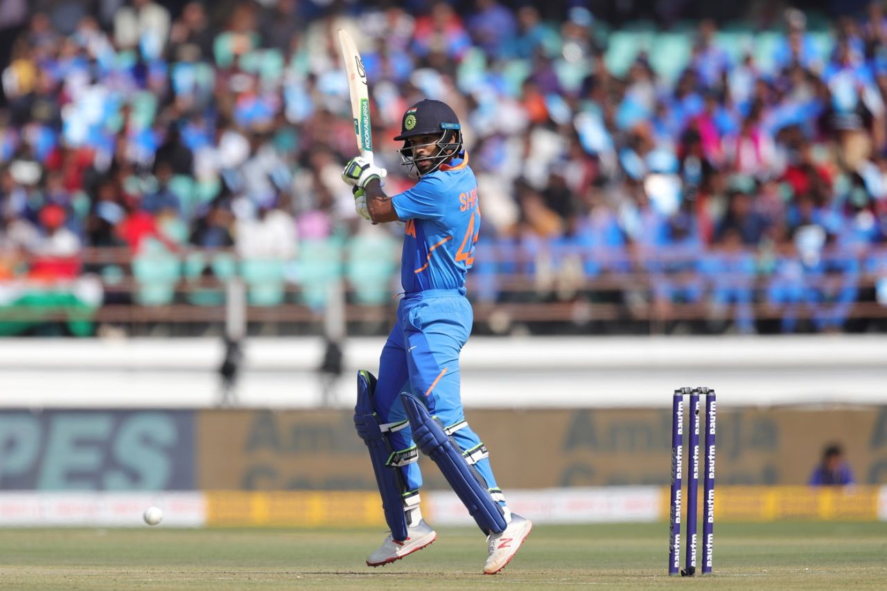 Shikhar Dhawan cuts, India v Australia, 2nd ODI, Rajkot, January 17, 2020
