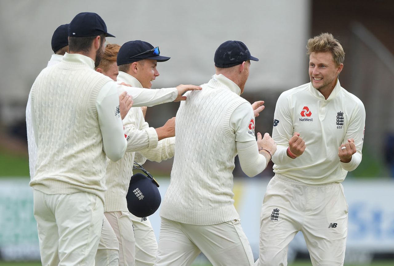 Joe Root celebrates after taking the wicket of Pieter Malan, South Africa v England, 3rd Test, Port Elizabeth, 4th day, January 19, 2020