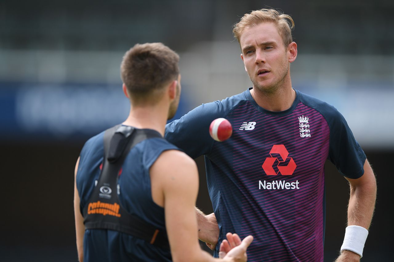 Stuart Broad chats to Mark Wood in the nets, England training, The Wanderers, January 23, 2020