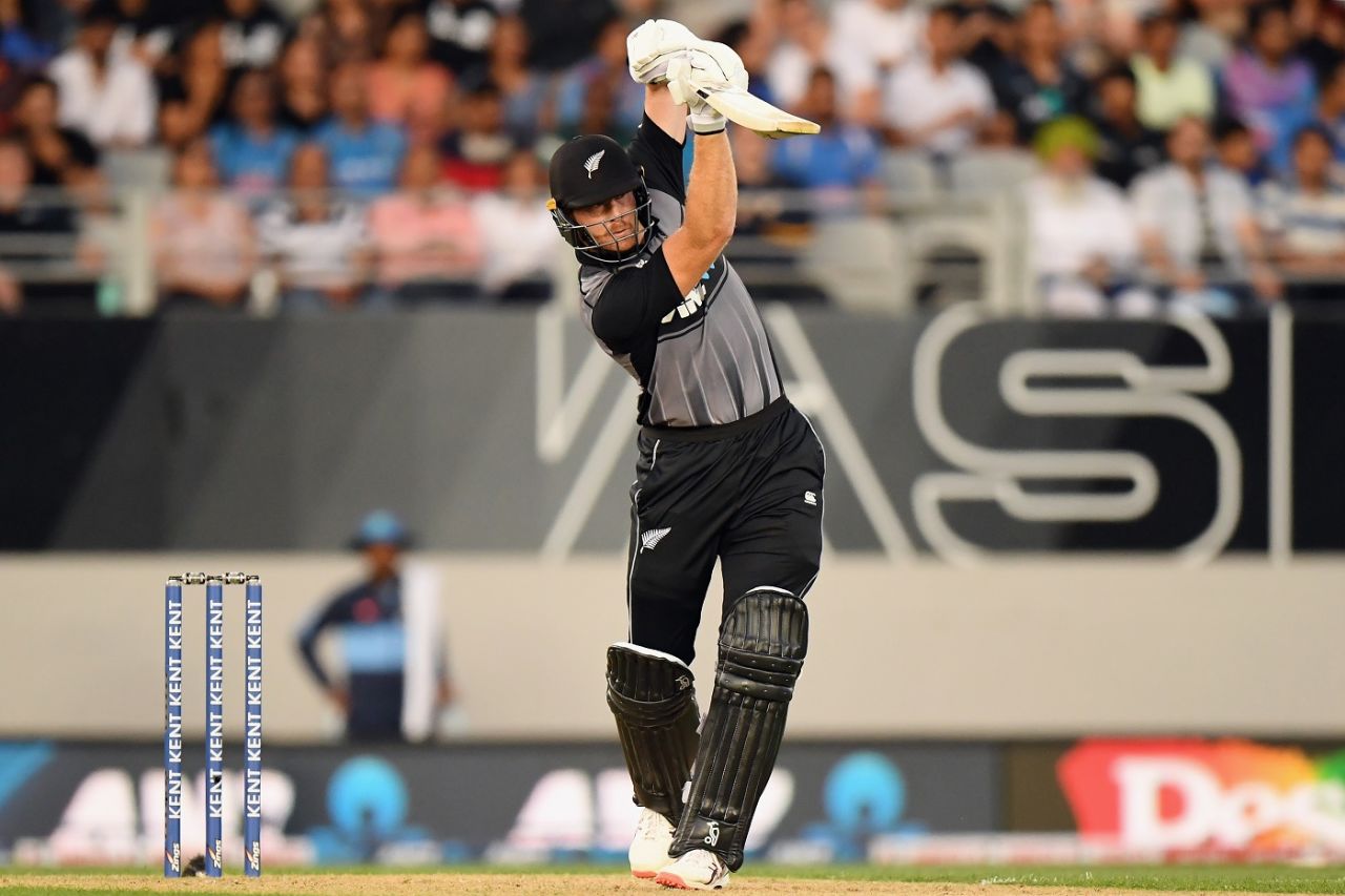 Martin Guptill punches down the ground, New Zealand v India, 1st T20I, Auckland, January 24, 2019