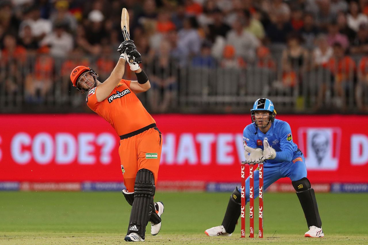 Liam Livingstone launches into one of his sixes, Perth Scorchers v Adelaide Strikers, Big Bash, Perth Stadium, January 25, 2020