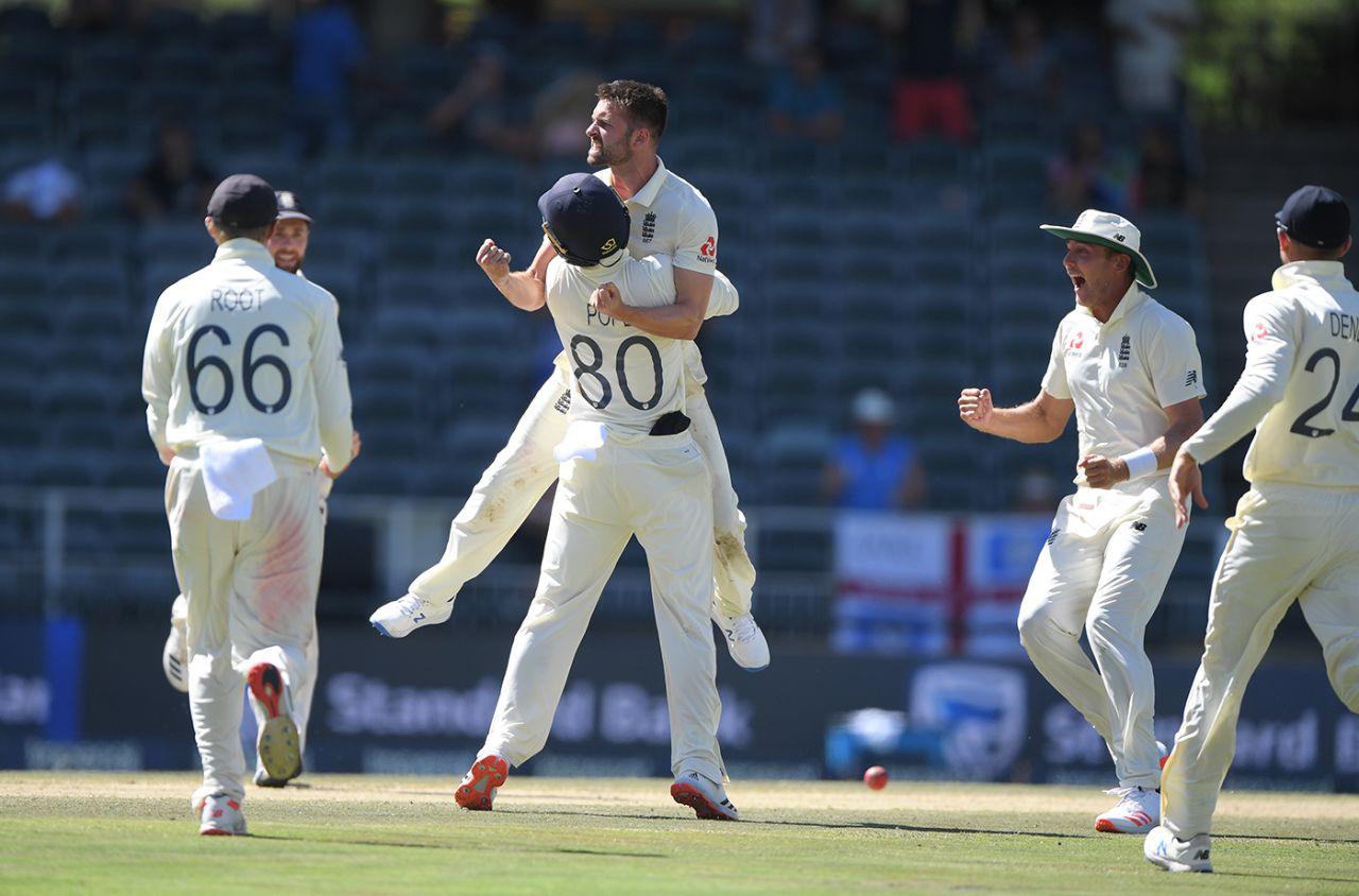 Mark Wood celebrates the wicket of Rassie van der Dussen, South Africa v England, 4th Test, Johannesburg, 4th day, January 27, 2020