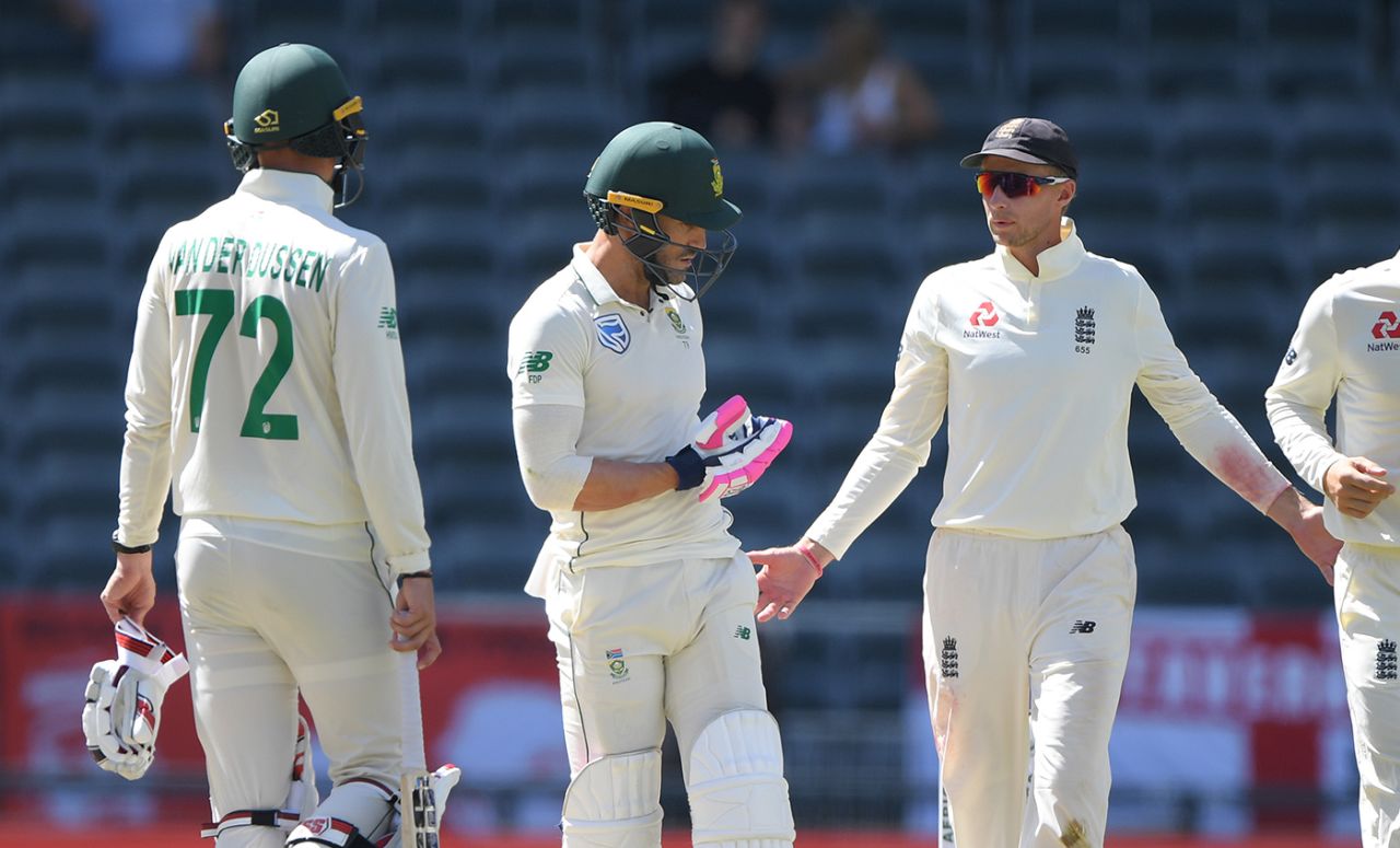 Joe Root remonstrates with Faf du Plessis, South Africa v England, 4th Test, Johannesburg, 4th day, January 27, 2020