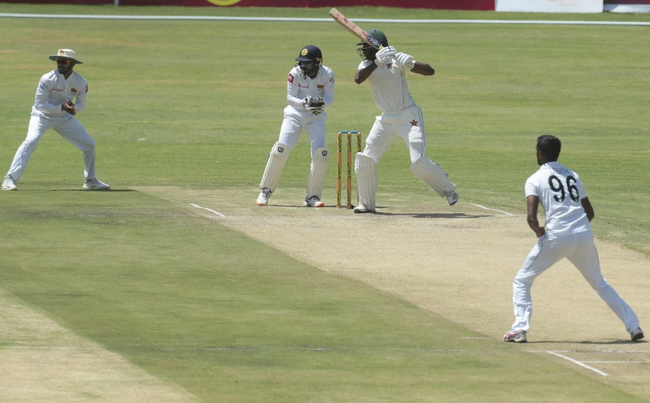 Tinotenda Mutombodzi plays one square, Zimbabwe v Sri Lanka, 2nd Test, Harare, 2nd day, January 28, 2020