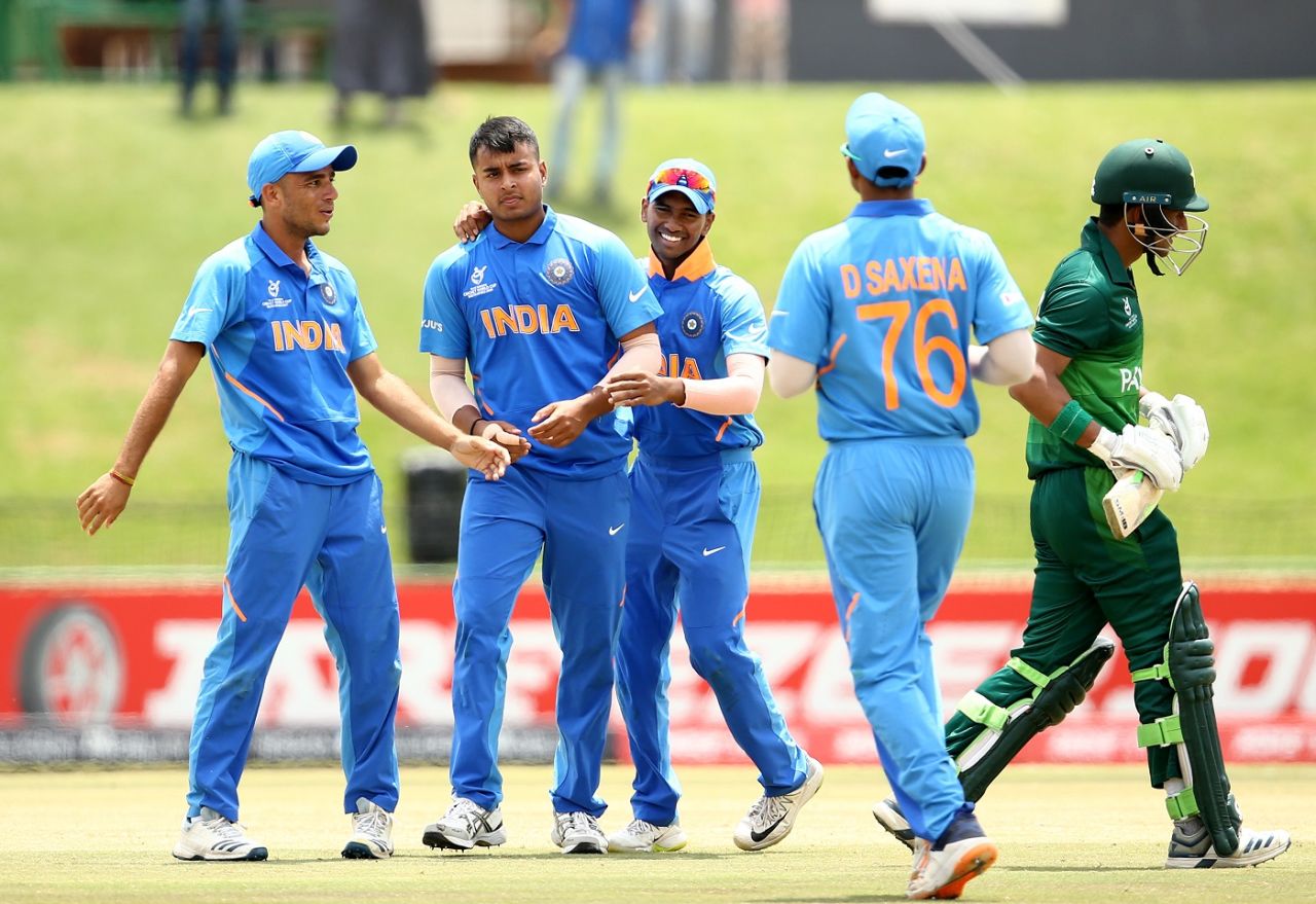 Sushant Mishra celebrates a wicket with his team-mates, India v Pakistan, U-19 World Cup semi-final, Potchefstroom, February 4, 2020