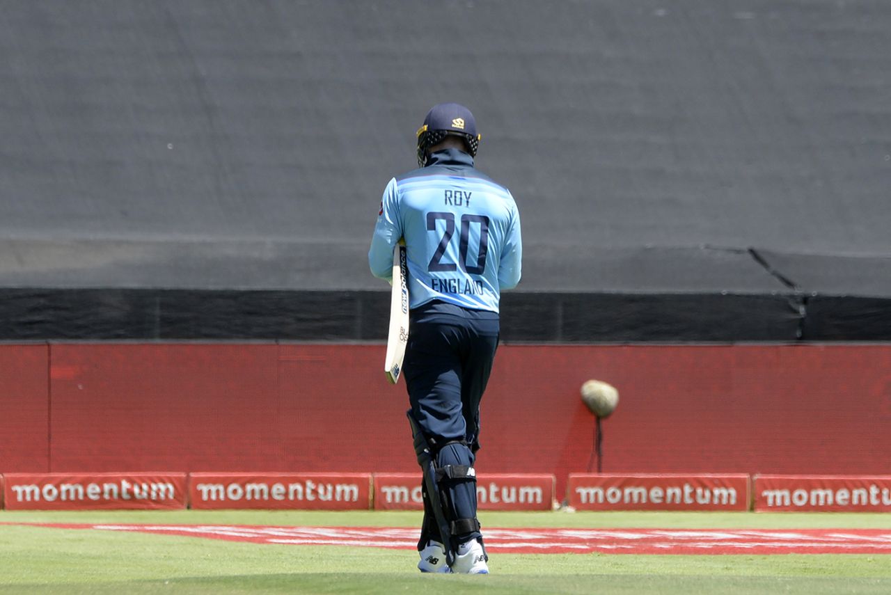 Jason Roy fell to the left-arm spin of Jon-Jon Smuts, South Africa v England, 1st ODI, Cape Town, February 4, 2020