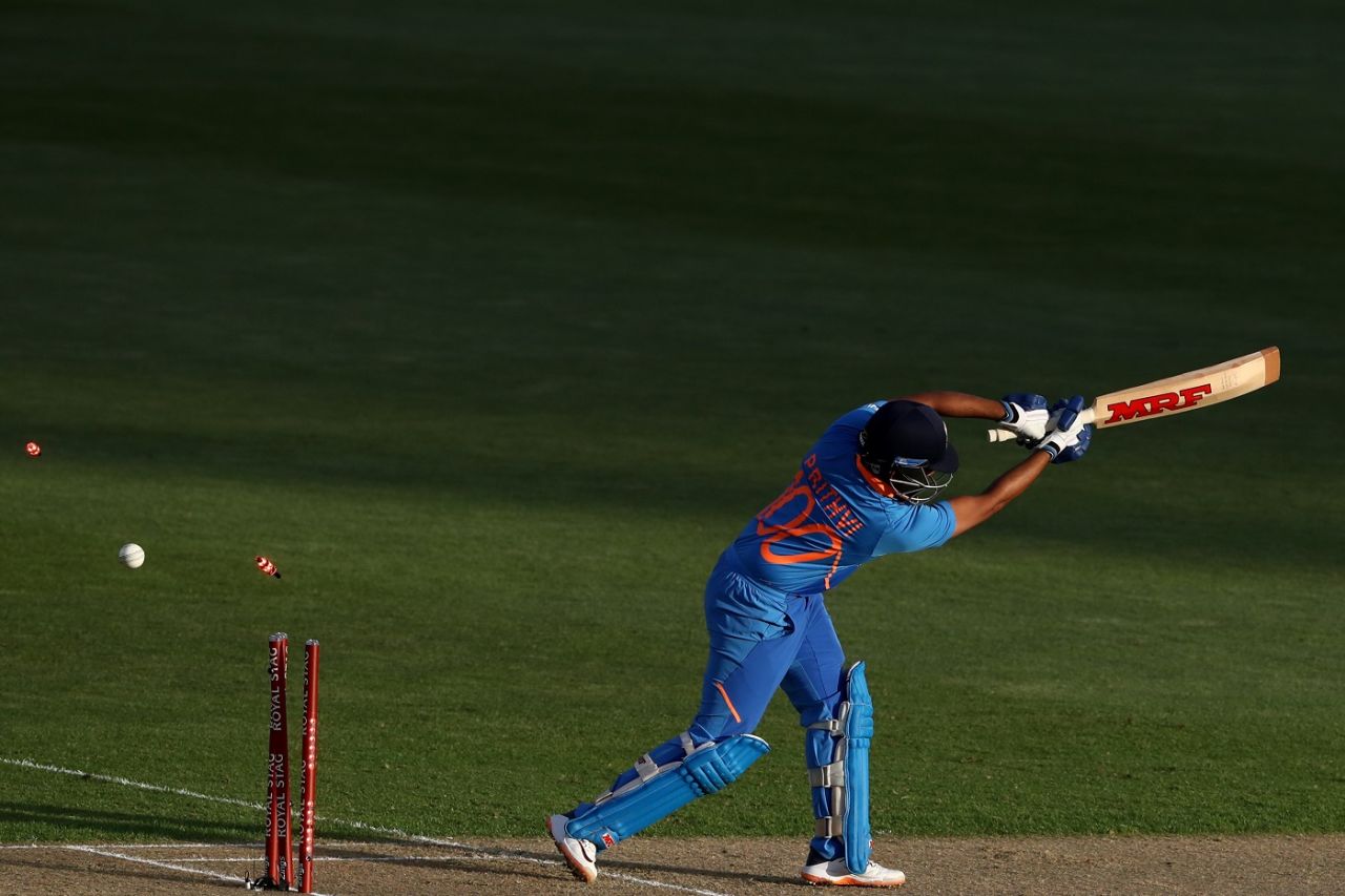 Prithvi Shaw loses his stumps, New Zealand v India, 2nd ODI, Auckland, February 8, 2020