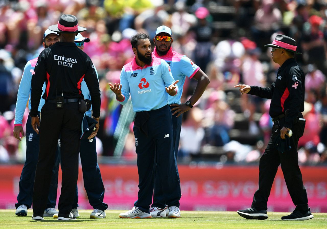Adil Rashid was bemused after Rassie van der Dussen was allowed to use a review, South Africa v England, 3rd ODI, Johannesburg, February 9, 2019