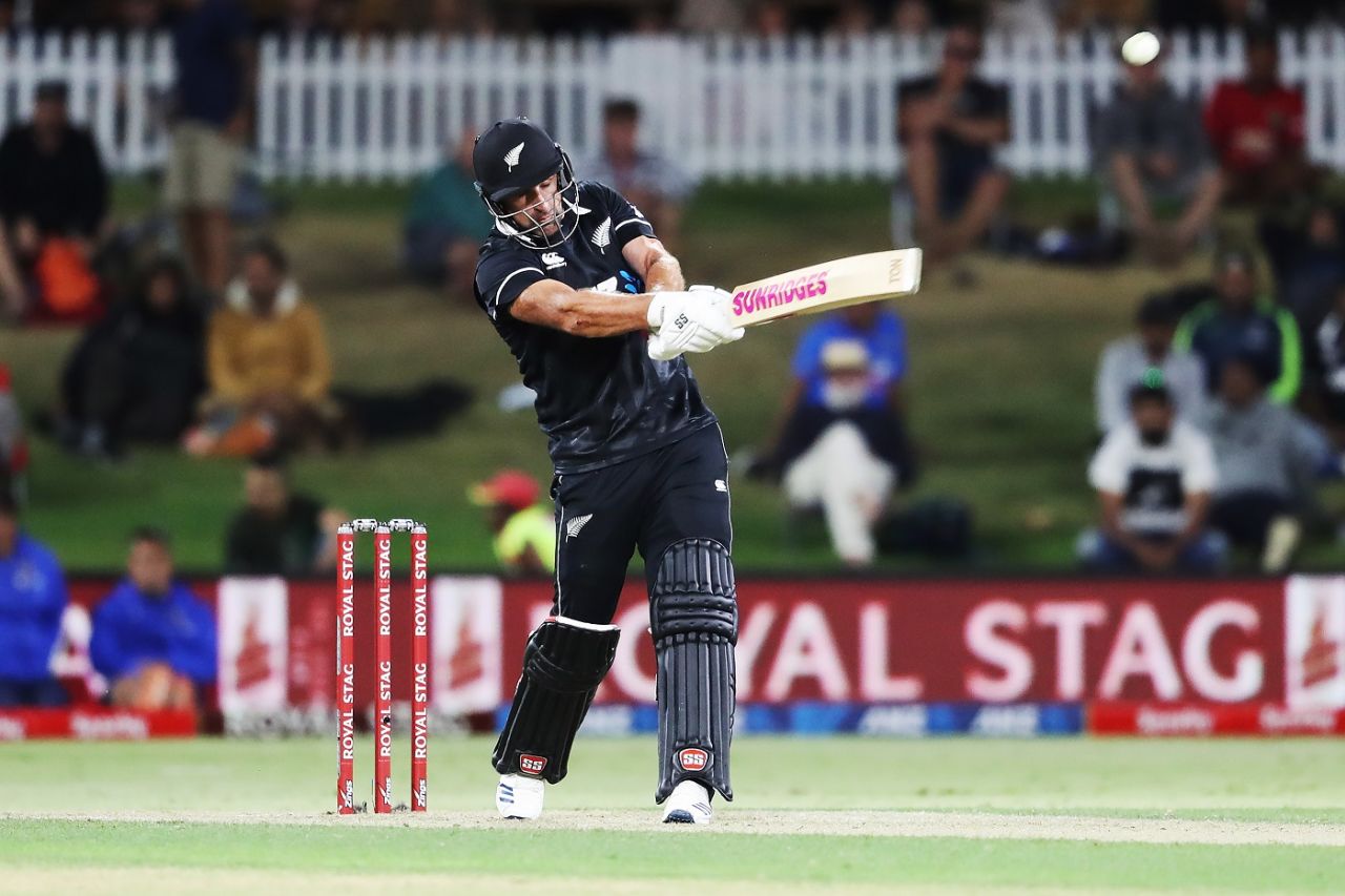 Colin de Grandhomme unleashes his power, New Zealand v India, 3rd ODI, Mount Maunganui, February 11, 2020