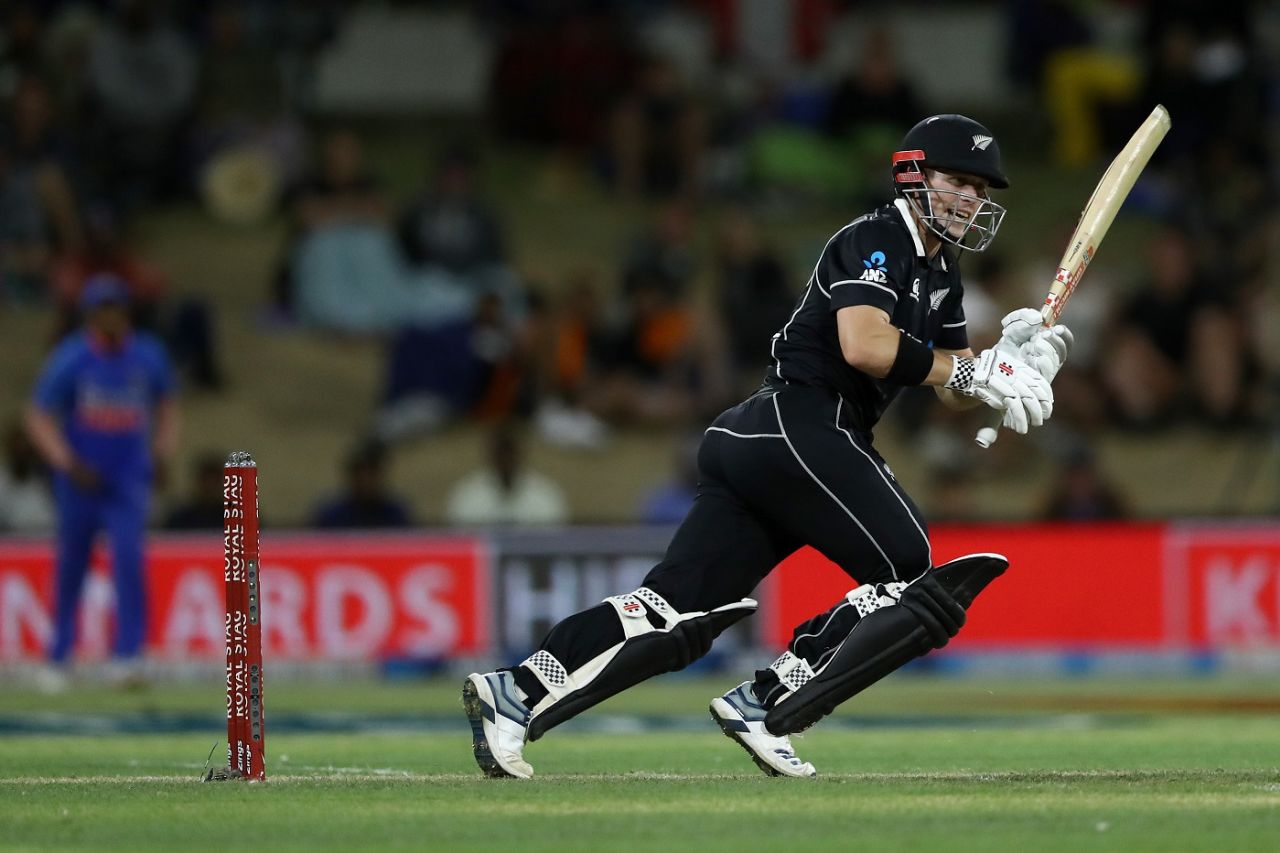 Henry Nicholls turns it down the leg side, New Zealand v India, 3rd ODI, Mount Maunganui, February 11, 2020