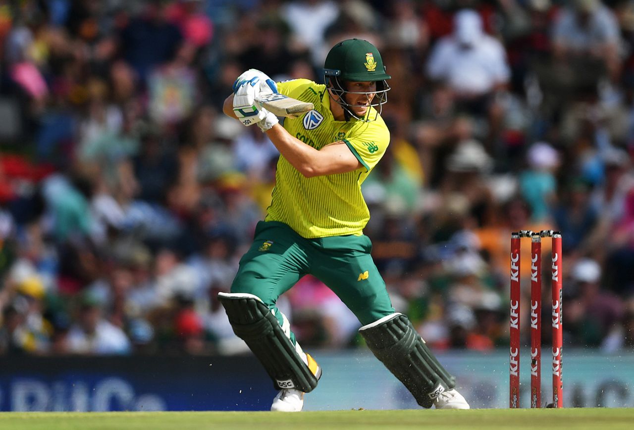 David Miller drives through the covers, South Africa v England, 3rd T20I, Centurion. February 16, 2020