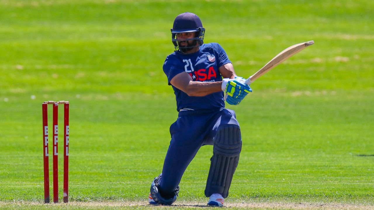 Srini Salver bats during a USA regional trial in Illinois, Bolingbrook, May 27, 2018