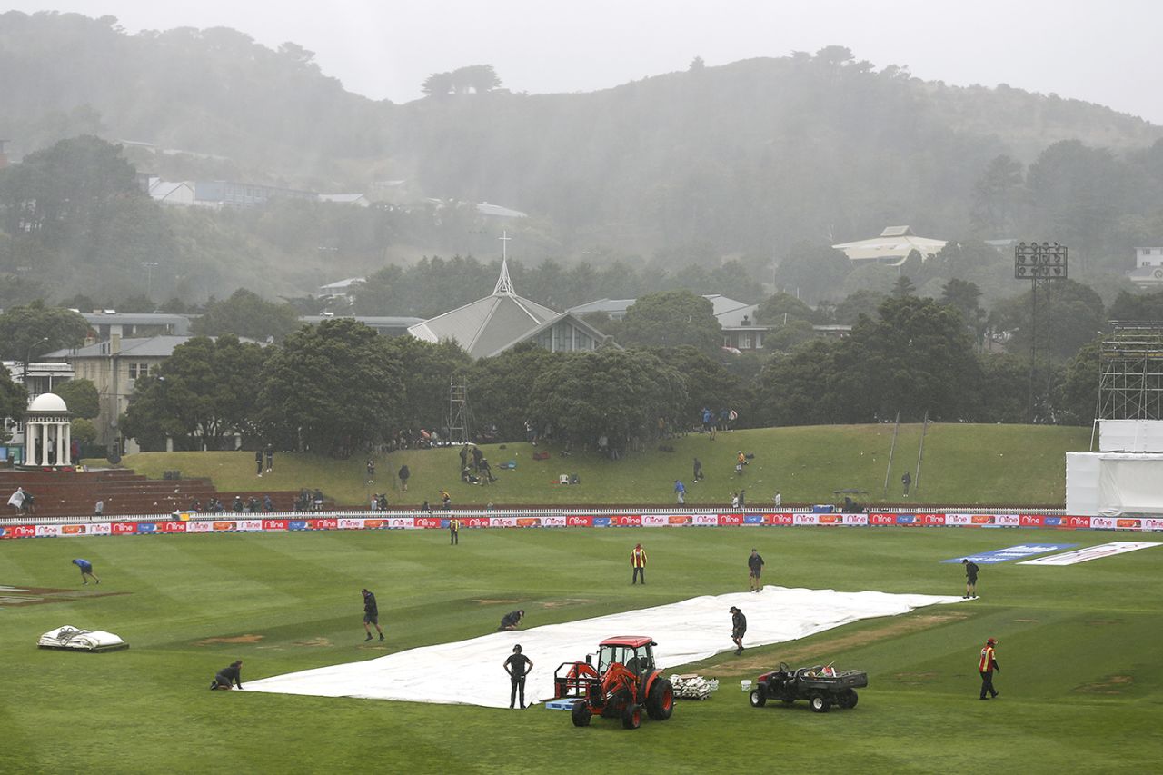 The rain comes down at the Basin Reserve, New Zealand v India, 1st Test, Wellington, 1st day, February 21, 2020