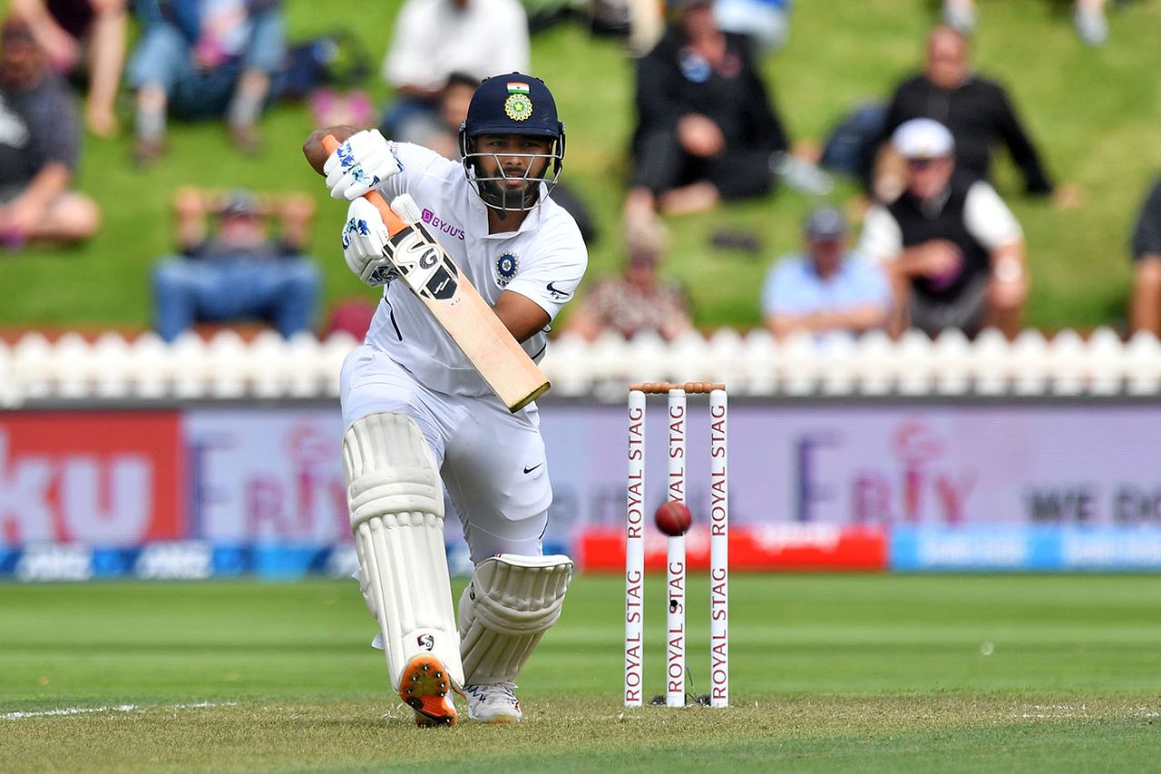 Rishabh Pant had to come in to bat early in his comeback match, New Zealand v India, 1st Test, Wellington, 1st day, February 21, 2020