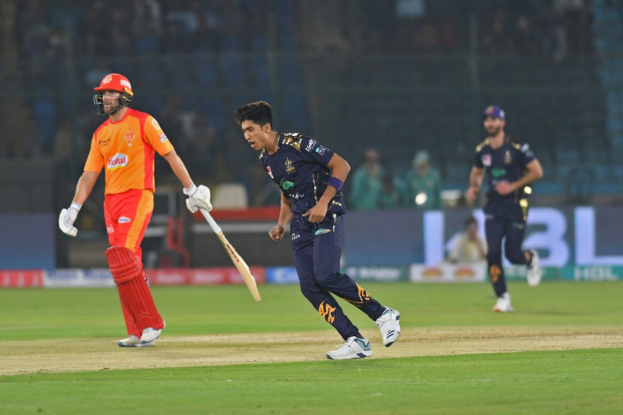 Mohammad Hasnain broke through the middle order of Islamabad United, Quetta Gladiators v Islamabad United, PSL 2020, Karachi, February 20, 2020