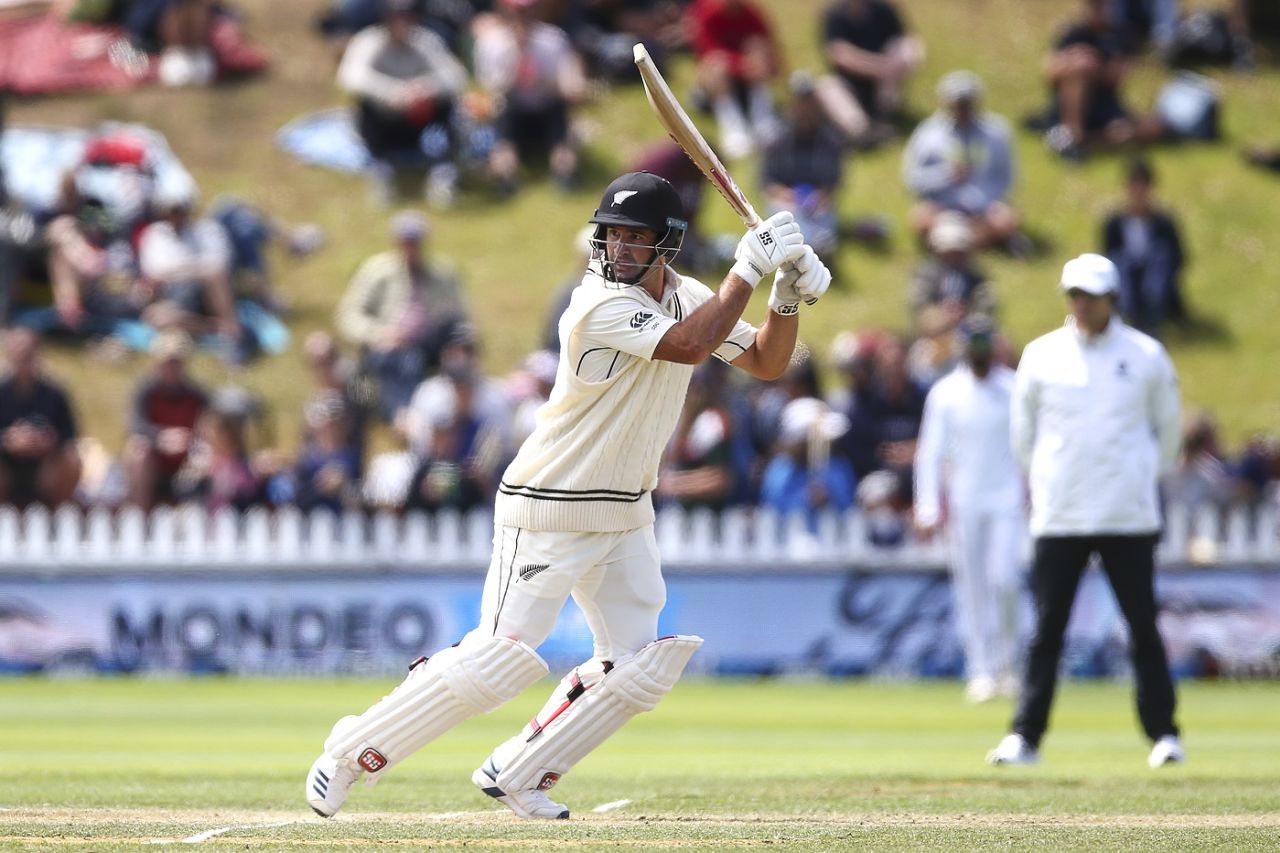 Colin de Grandhomme cuts a shot behind square, New Zealand v India, 1st Test, Wellington, 3rd day, February 23, 2020