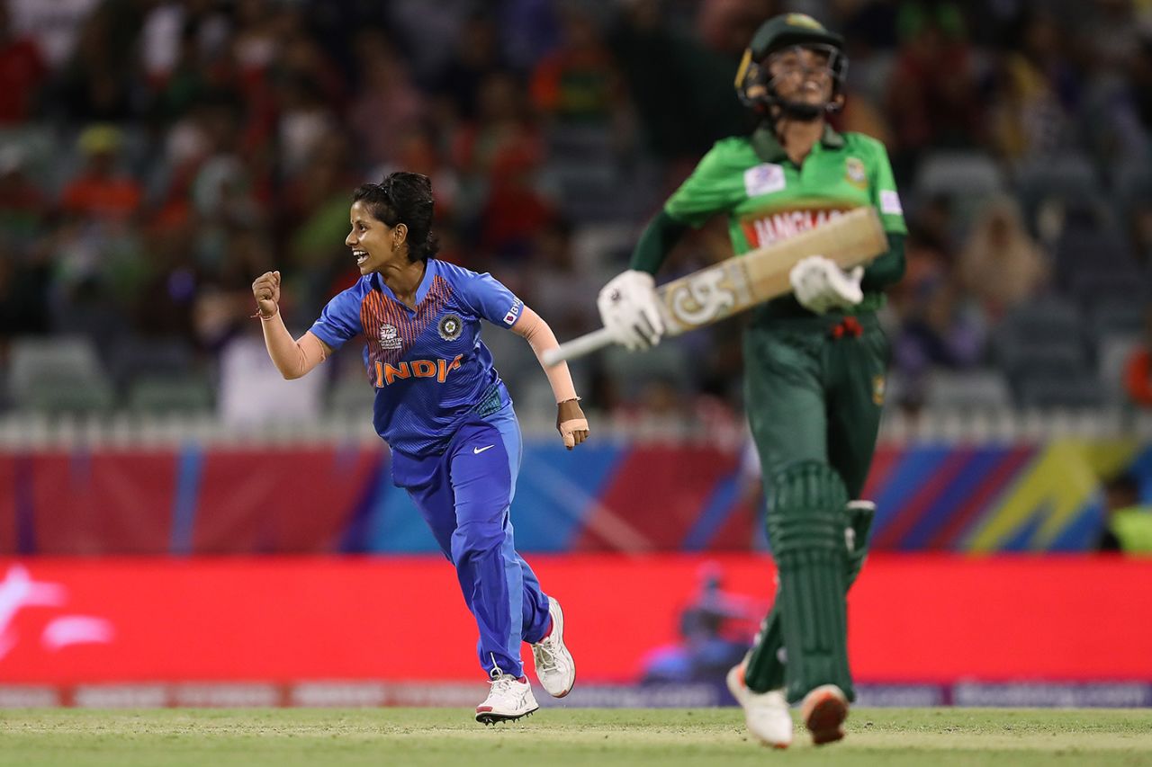 Poonam Yadav celebrates another wicket, India Women vs Bangladesh Women, Women's T20 World Cup, Perth, February 24, 2020