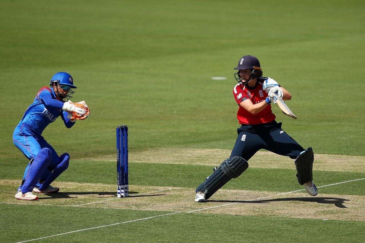 Natalie Sciver remained unfazed by England's early loss of wickets, England v Thailand, Women's T20 World Cup, Canberra, February 26, 2020