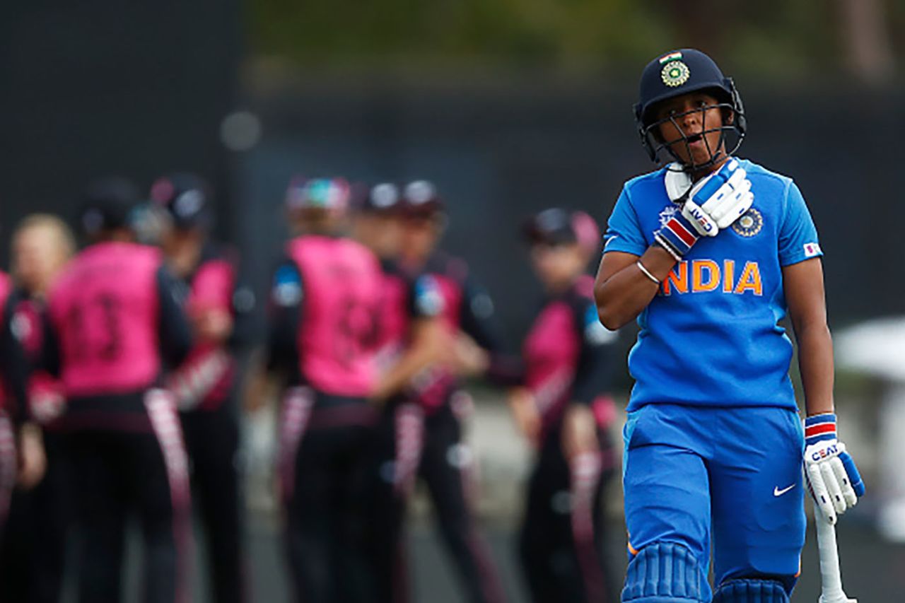 Harmanpreet Kaur endured yet another low score, India v New Zealand, Group A, T20 World Cup, Junction Oval, February 27, 2020
