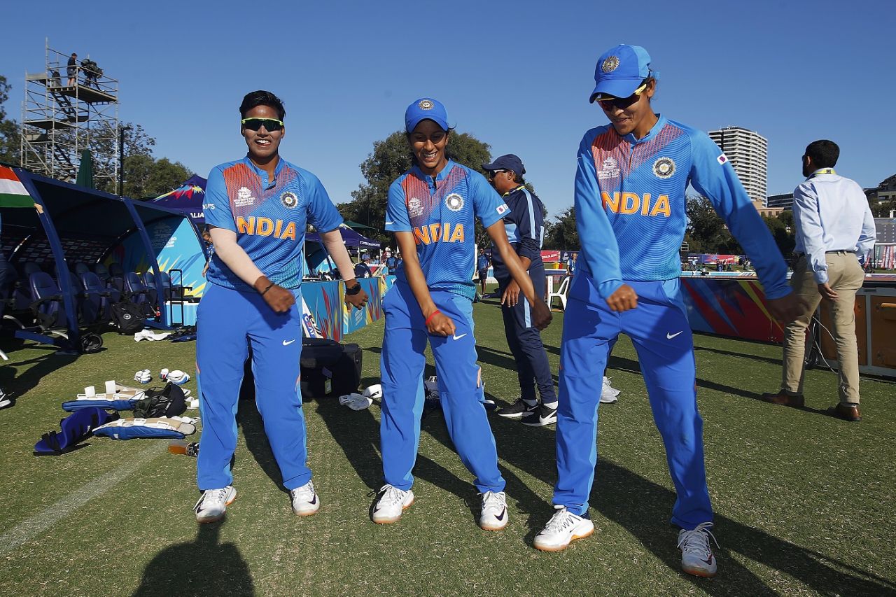 Dance while you're winning - Deepti Sharma, Jemimah Rodrigues and Radha Yadav after the win, India v Sri Lanka, Women's T20 World Cup, Melbourne, February 29, 2020