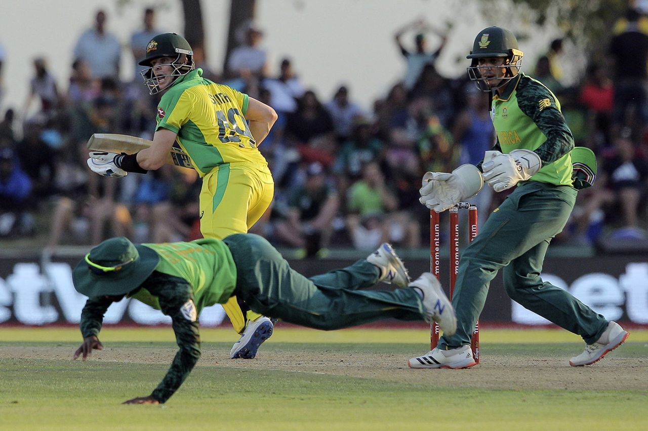 Steven Smith tickles one round the corner, South Africa v Australia, 1st ODI, Paarl, February 29, 2020