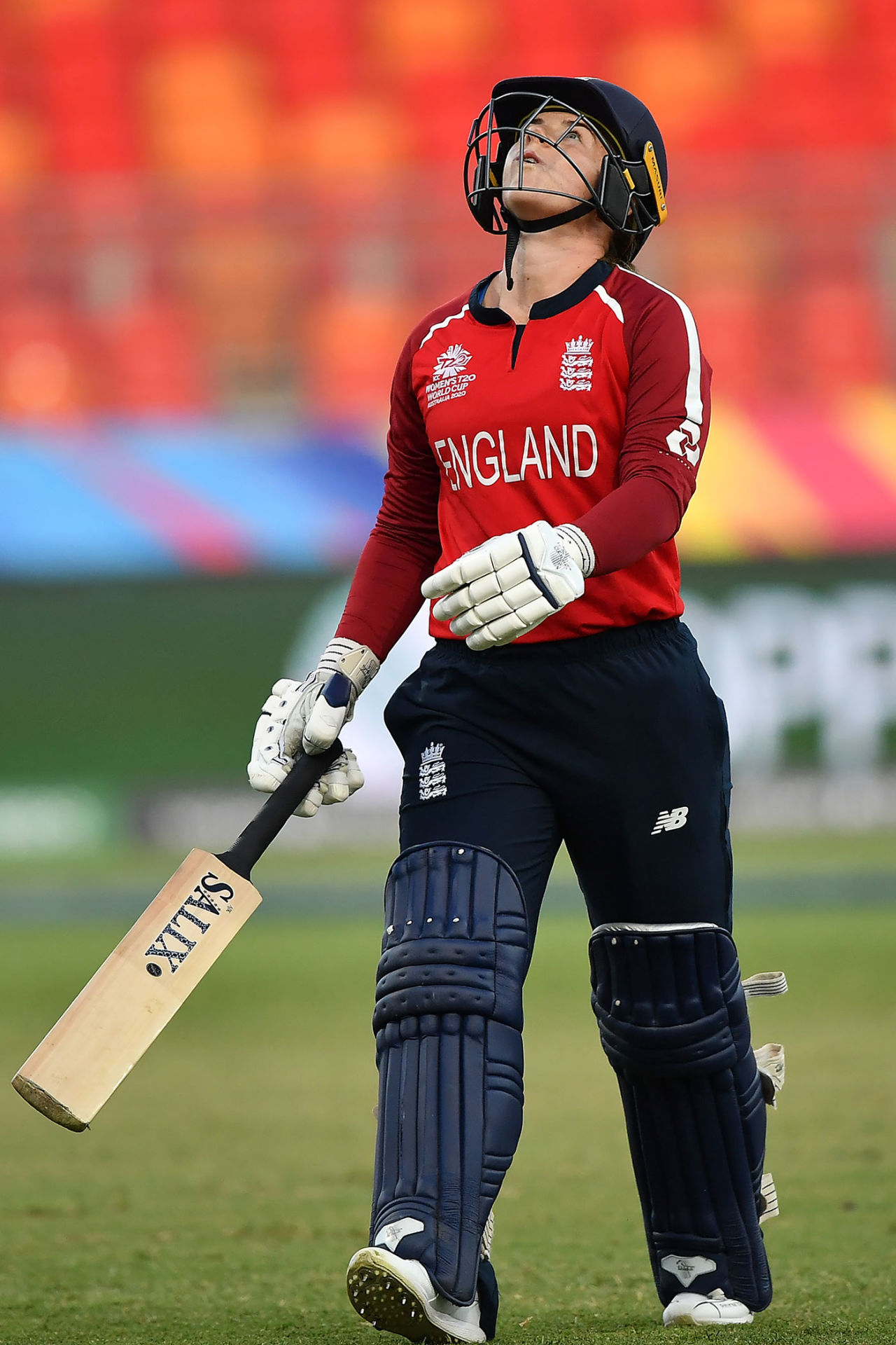 Tammy Beaumont looks to the heavens after falling for a duck, England v West Indies, Group B, Women's T20 World Cup, Sydney, March 1, 2020