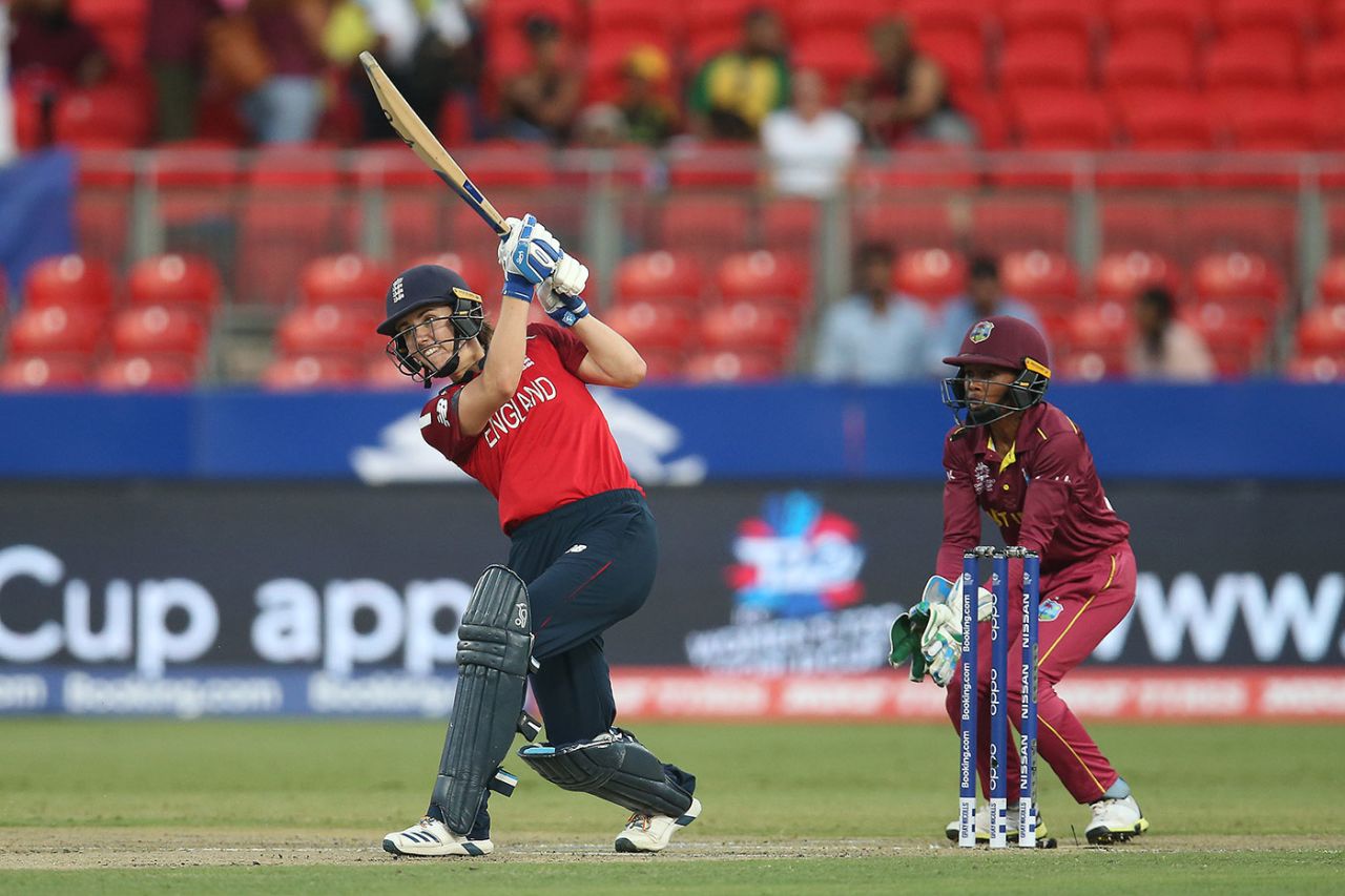 Nat Sciver drives down the ground, England v West Indies, Group B, Women's T20 World Cup, Sydney, March 1, 2020