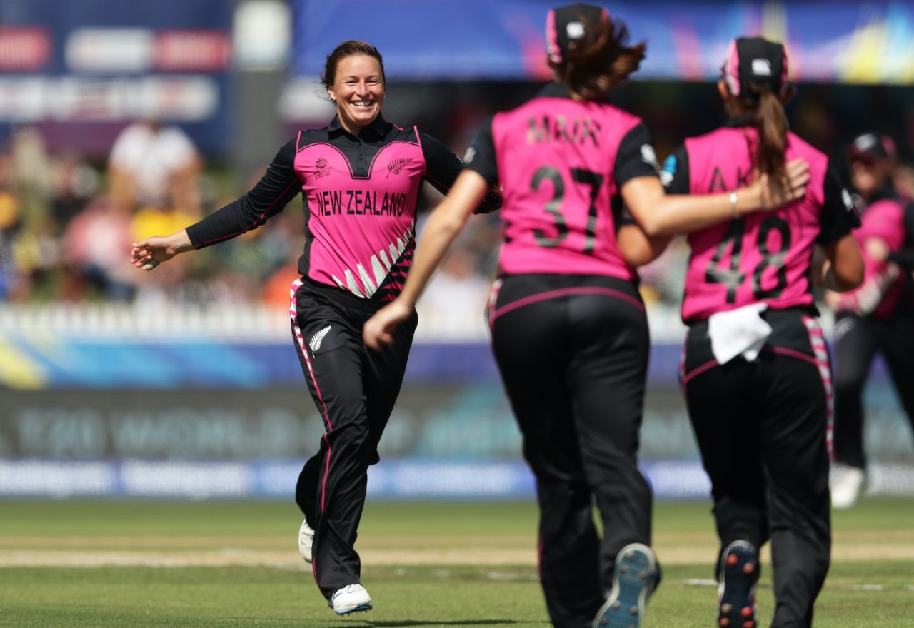 Hayley Jensen celebrates the wicket of Alyssa Healy, Australia v New Zealand, Group A, ICC Women's World T20, Melbourne, March 2, 2020