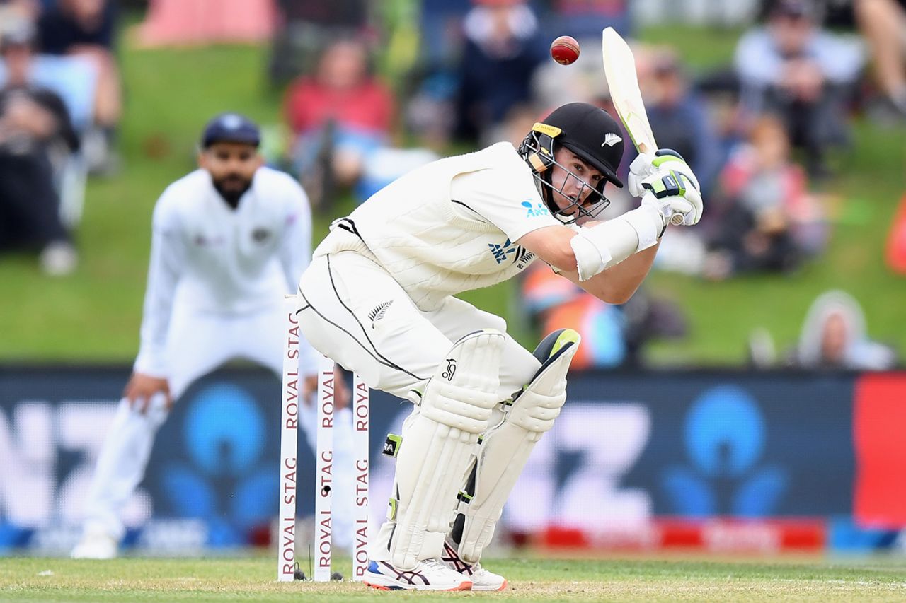 A watchful Tom Latham ducks under a short ball, New Zealand v India, 2nd Test, Christchurch, 3rd day, March 2, 2020