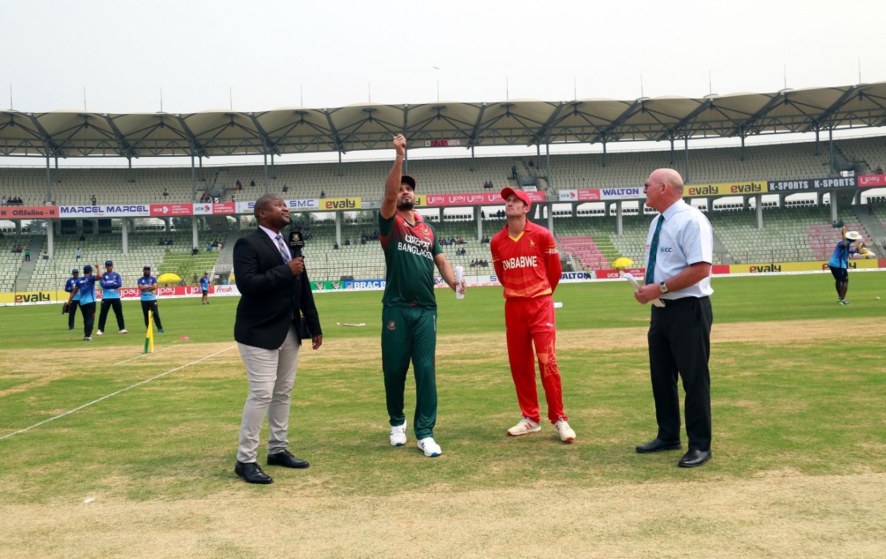 Mashrafe Mortaza and Sean Williams at the toss, Bangladesh v Zimbabwe, 2nd ODI, Sylhet, March 3, 2020