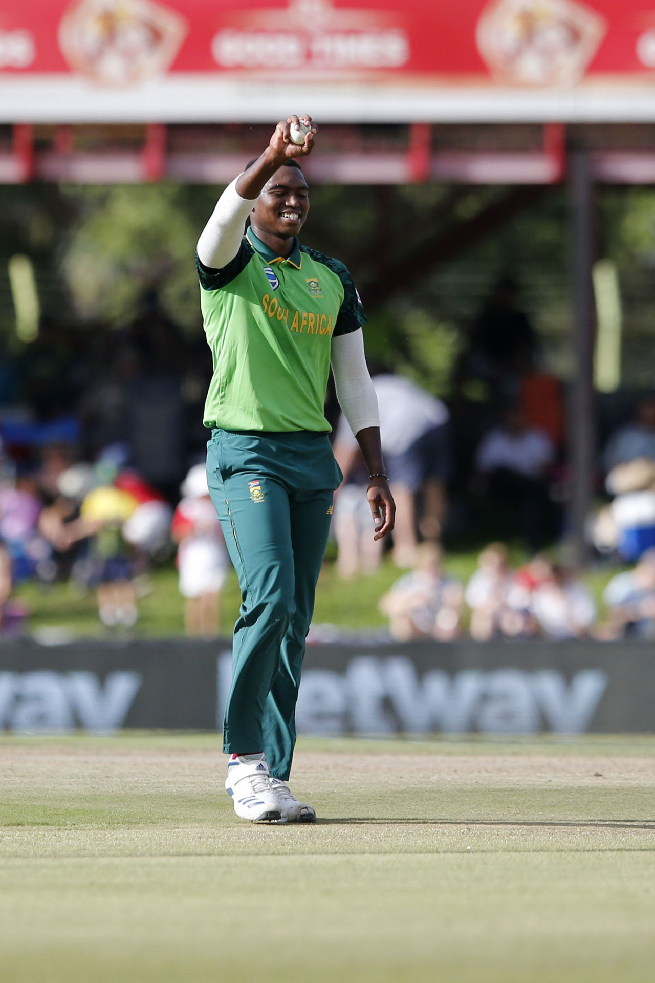 Lungi Ngidi took six wickets, Australia v South Africa, 2nd ODI, Bloemfontein, March 4, 2020